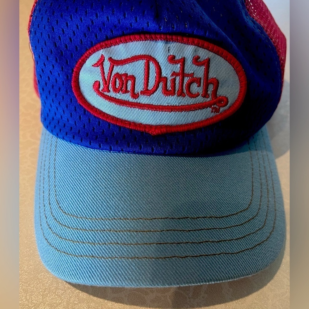 VINTAGE: Von Dutch | SnapBack trucker baseball hat.